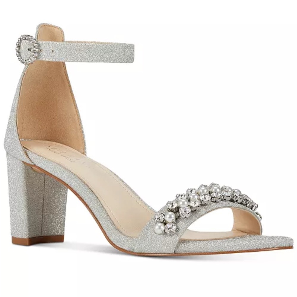 Nine West X Neil Lane Women's Passion Dress Sandals Size 10 with rhinestones